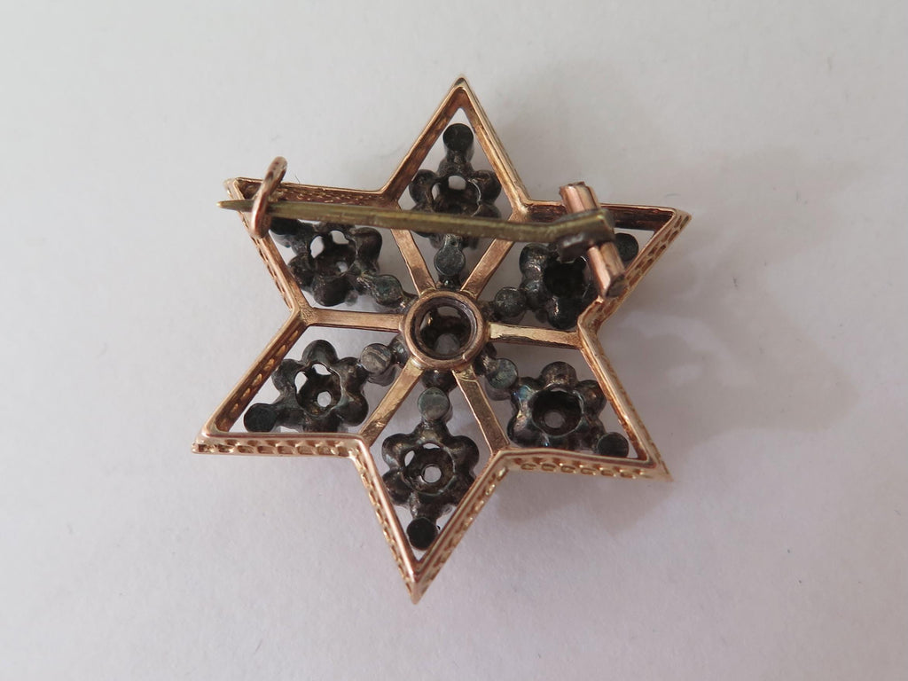 French Antique 18k Gold & Diamond “Toile de Digne” Star Brooch – c. 1880