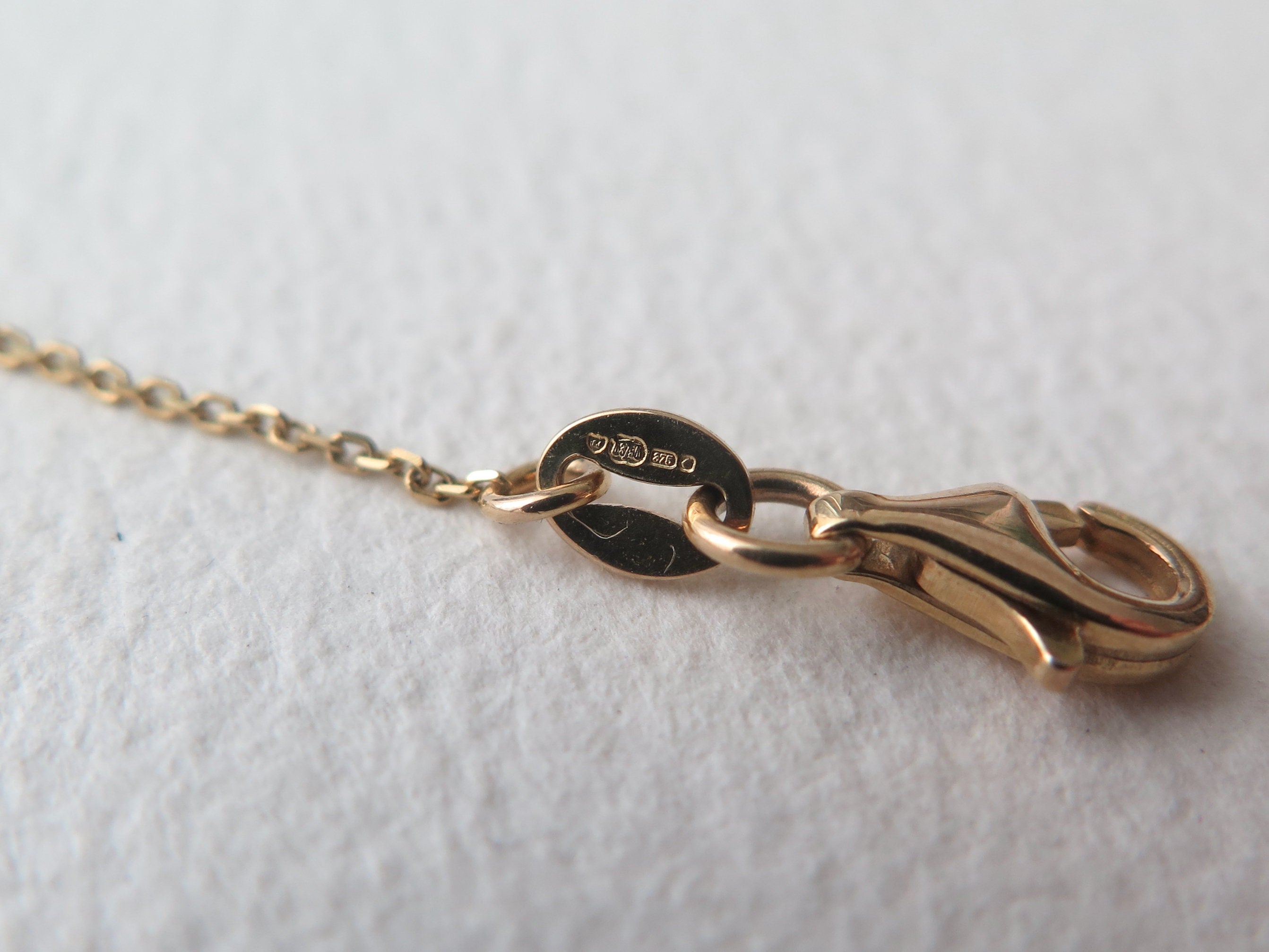 Vintage 9k Gold Double Circle Necklace: Italian Minimalist Design