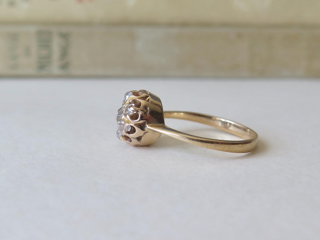 Belle Époque Diamond Cluster Ring: 18k Gold Peruzzi Cut, US Size 7.25