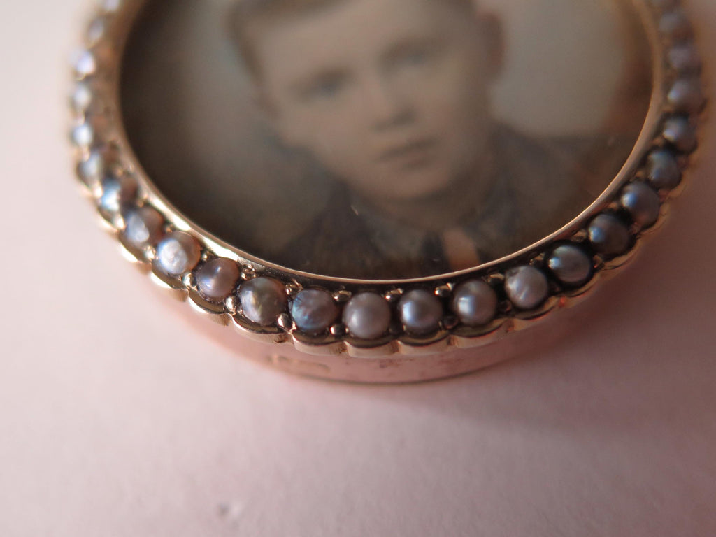 Antique Edwardian 9k Gold Double-Glass Locket with Grey Seed Pearls, Hand Coloured Portrait Miniatures