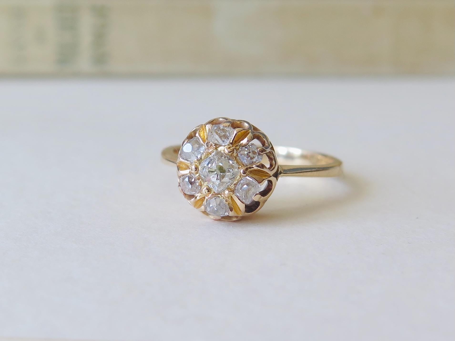 Belle Époque Diamond Cluster Ring: 18k Gold Peruzzi Cut, US Size 7.25