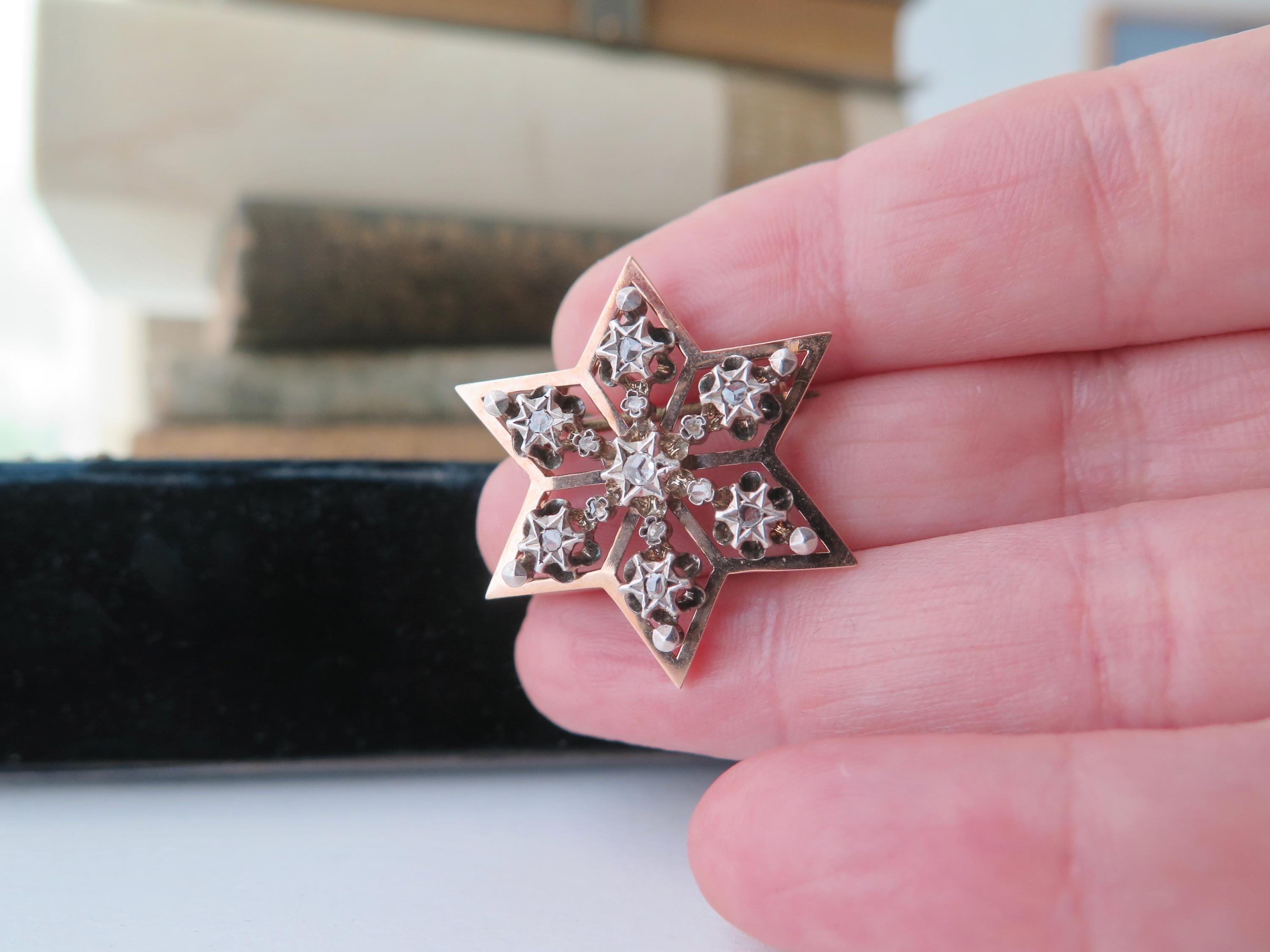 French Antique 18k Gold & Diamond “Toile de Digne” Star Brooch – c. 1880