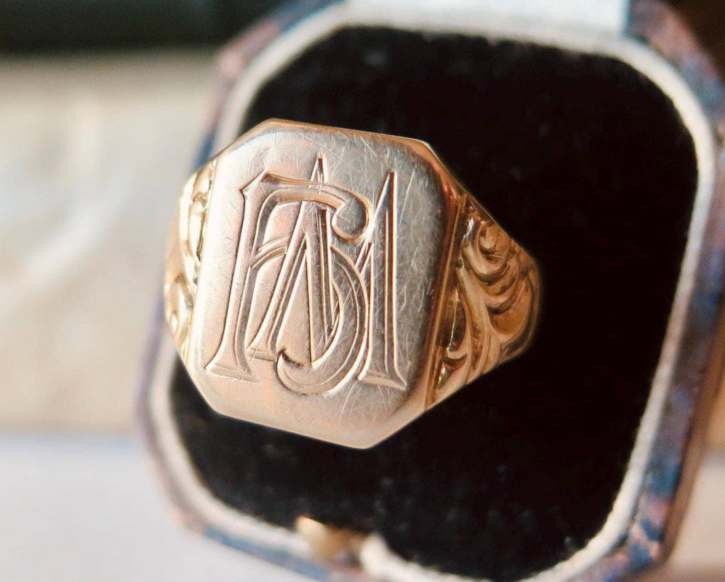 Antique 18k Rose Gold Signet Ring: Art Deco HM Monogram