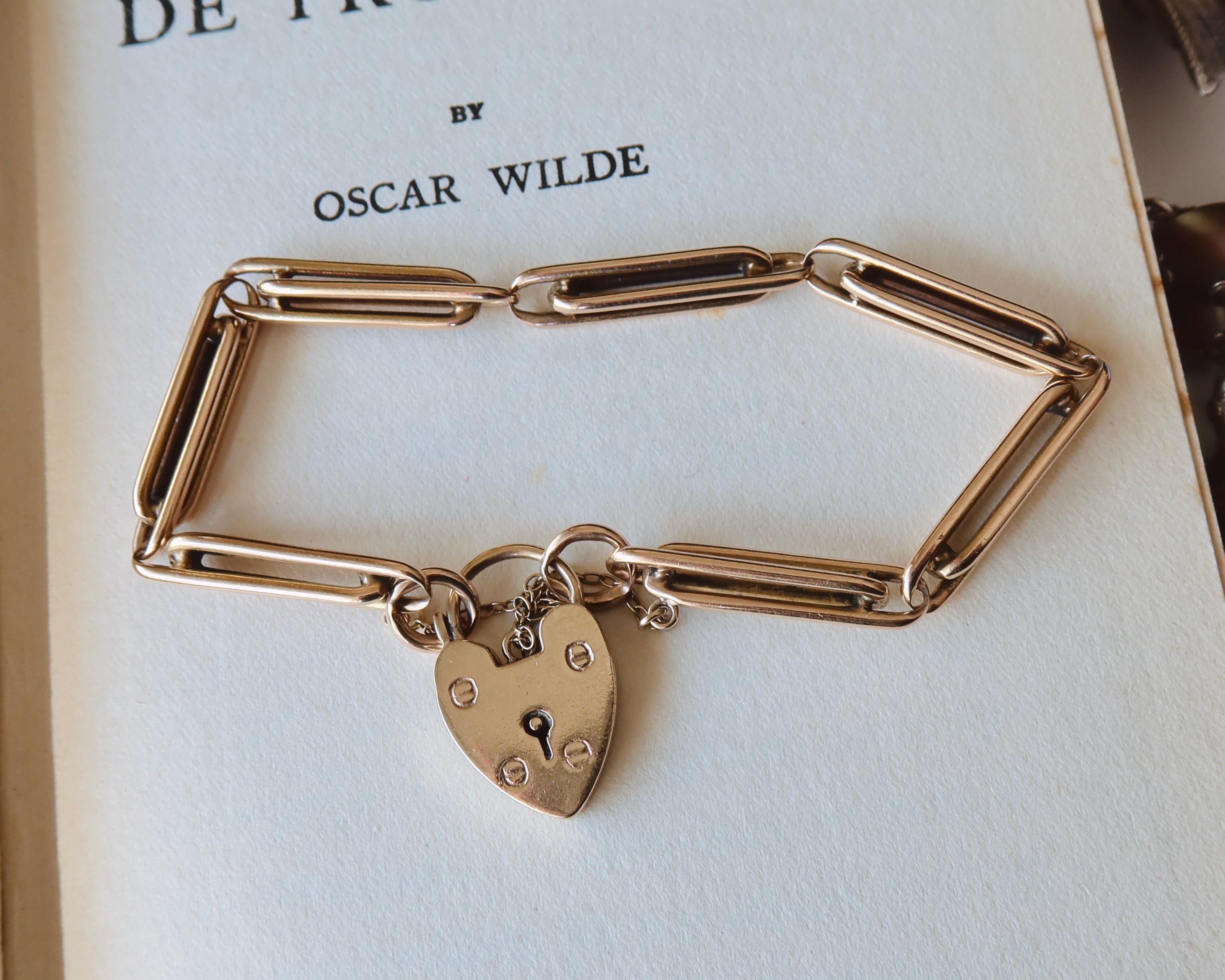 Antique Victorian 9k Gold Trombone Link Bracelet with Heart Padlock Clasp
