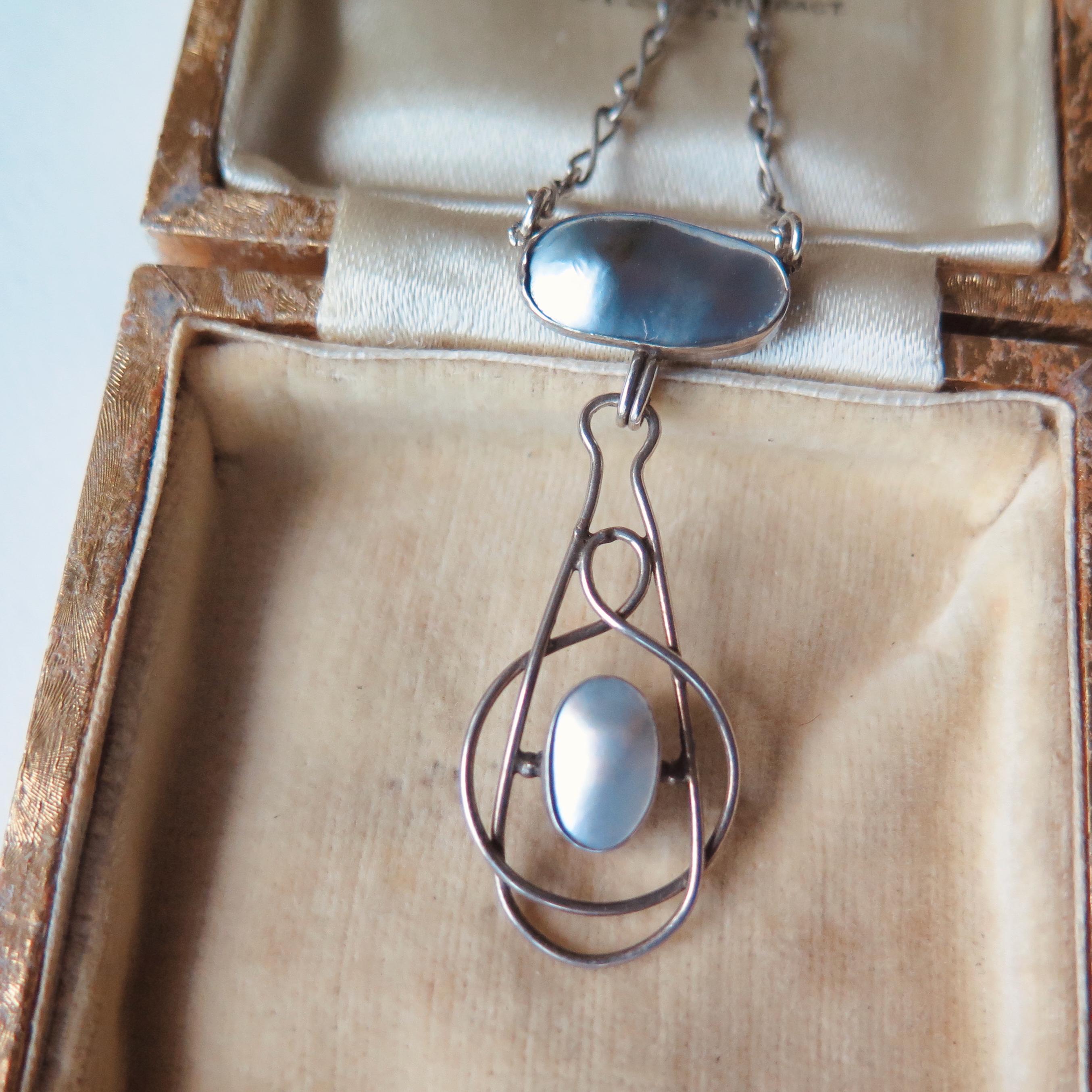 Antique Silver Mother-of-Pearl Pendant Necklace - Arts & Crafts c1900