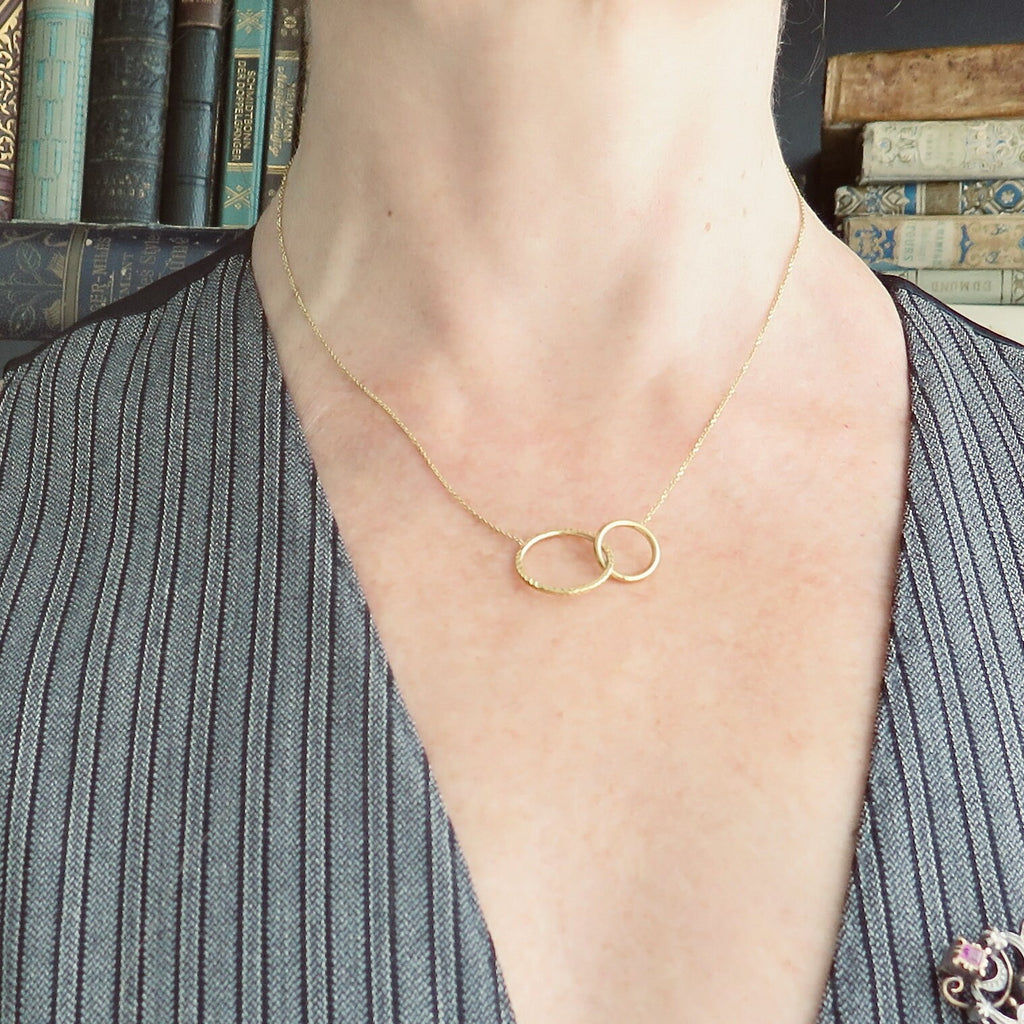 Vintage 9k Gold Double Circle Necklace: Italian Minimalist Design