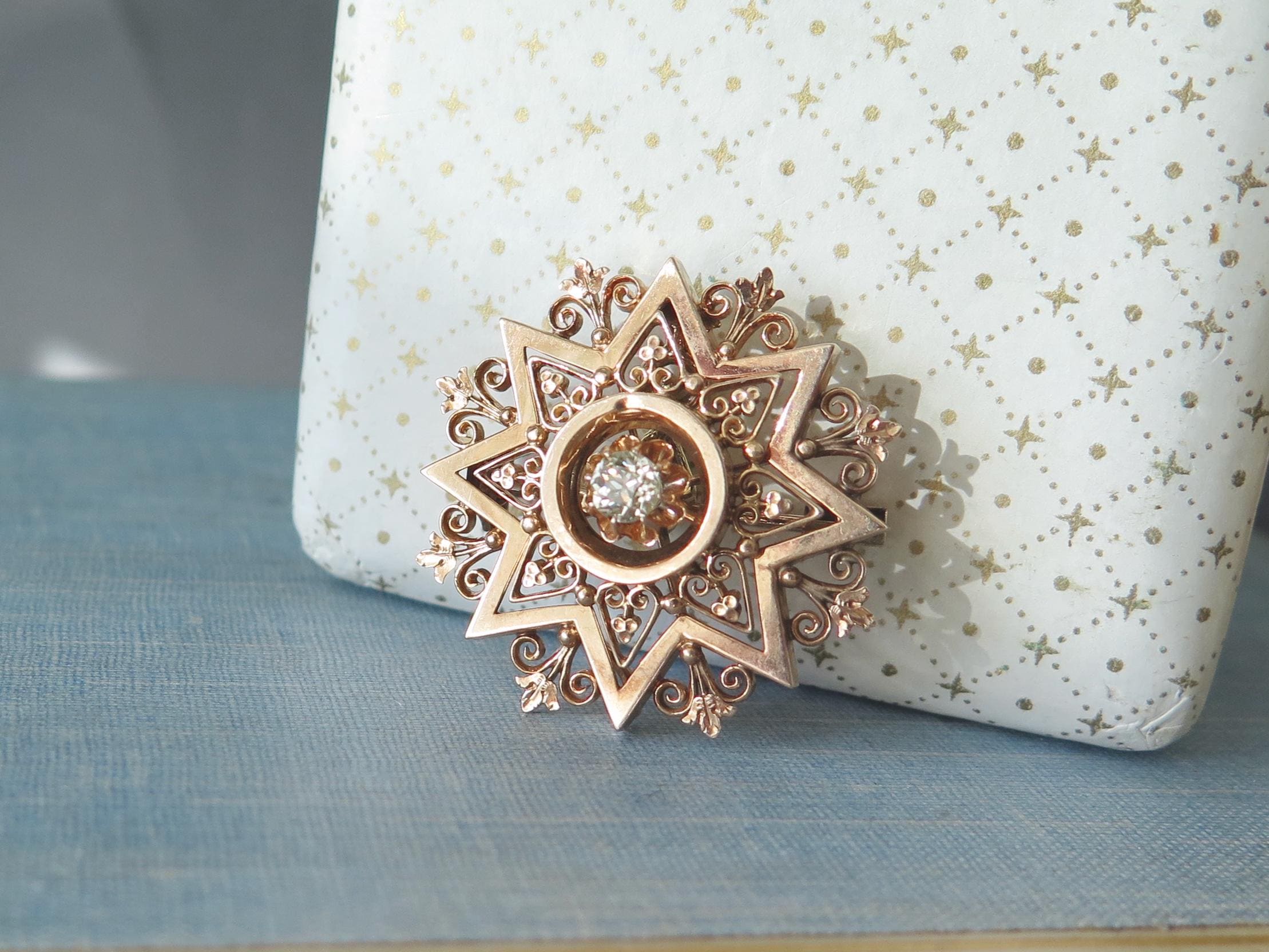 Antique 14k Gold Star Pendant-Brooch with Old Mine Cut Diamond