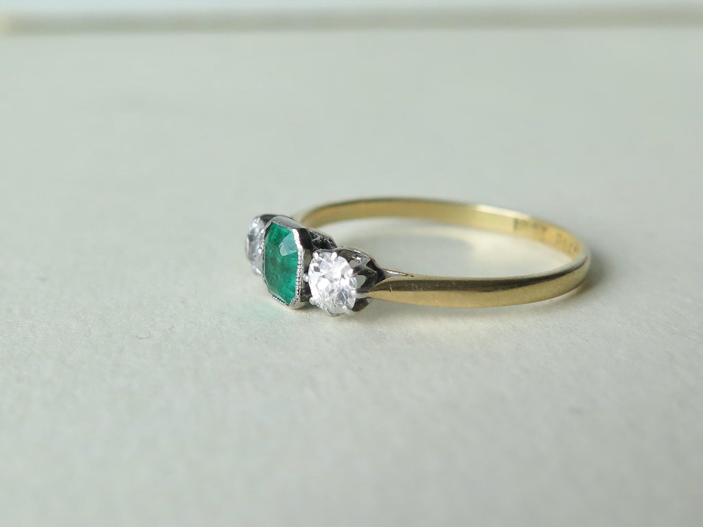 Antique Art Deco Emerald and Diamond Trilogy Ring, 18k Gold Platinum