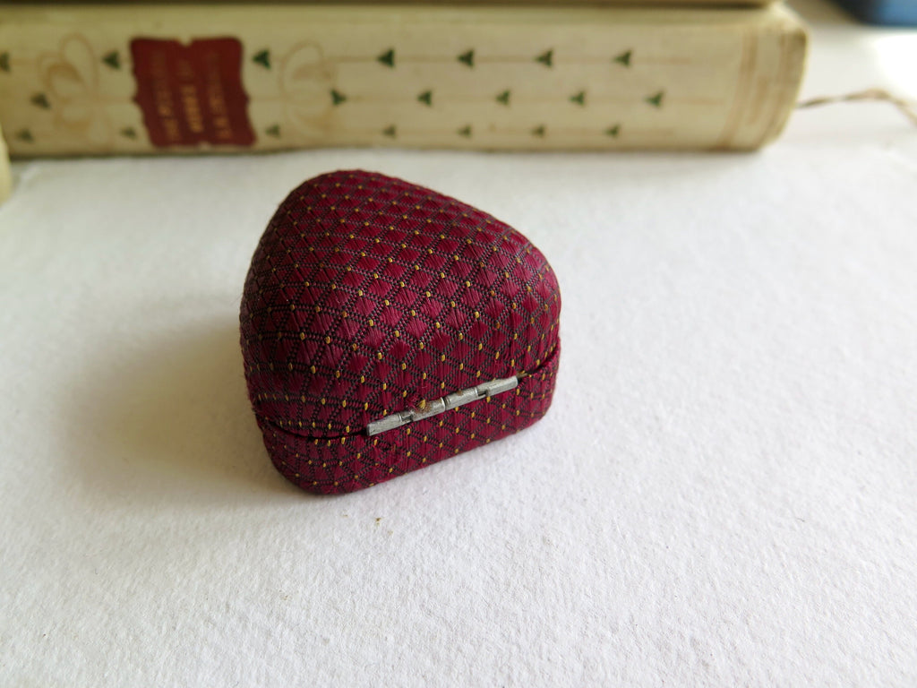Vintage Heart Shaped Ring Box