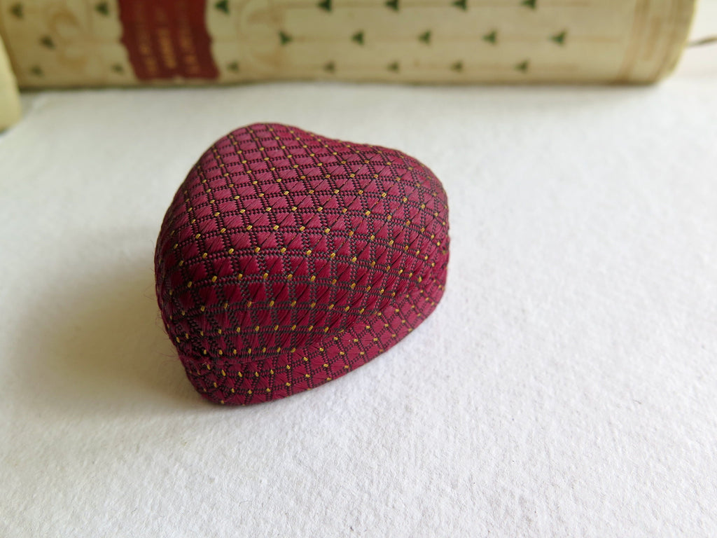 Vintage Heart Shaped Ring Box