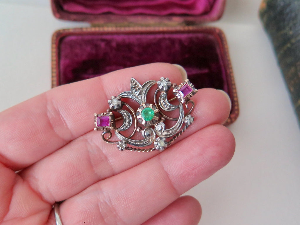 Antique Brooch, 18k Rose Gold Layered Openwork, Rubies, Rose-cut Diamonds and Emerald, early 1900s