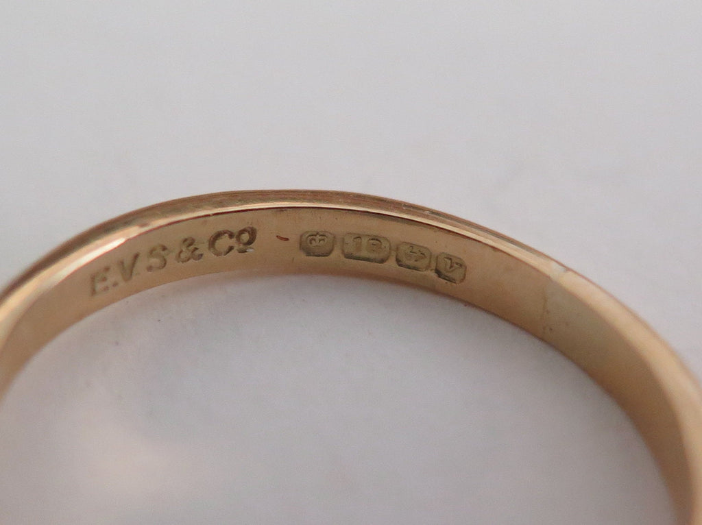 Vintage 18k Gold Diamond Solitaire Ring: Star Set Engagement Ring