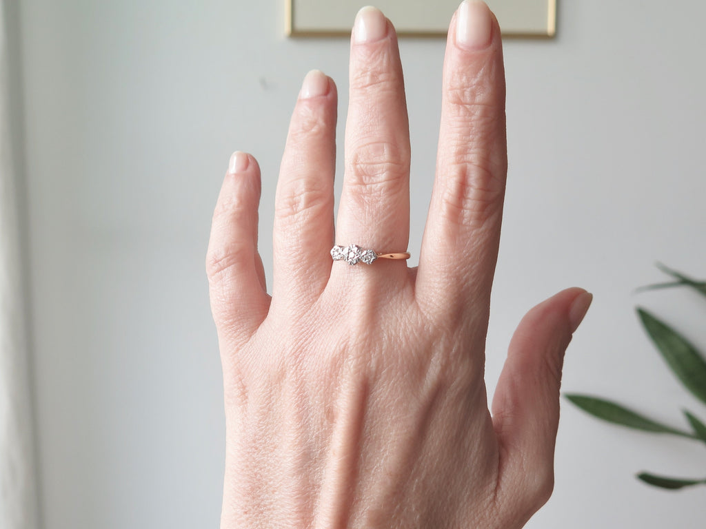 Vintage 18k Gold Platinum Diamond Ring: Star Trilogy Design