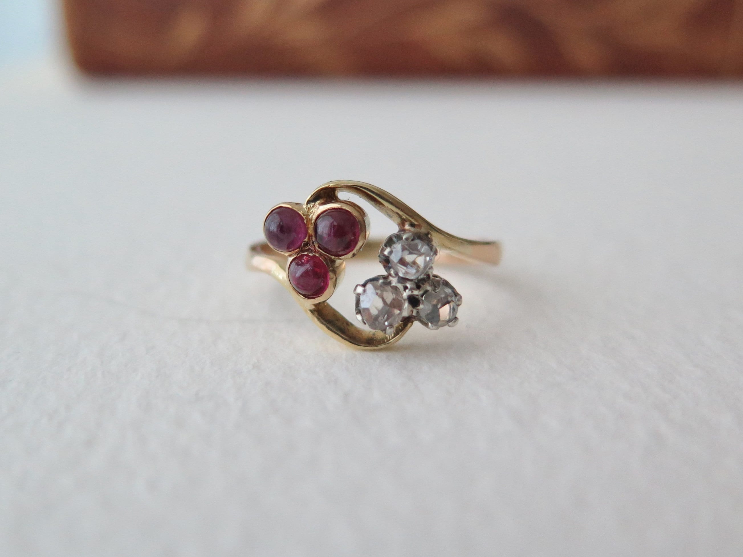 Vintage 18k Gold Ring with Rubies and Diamonds, ca. 1940s