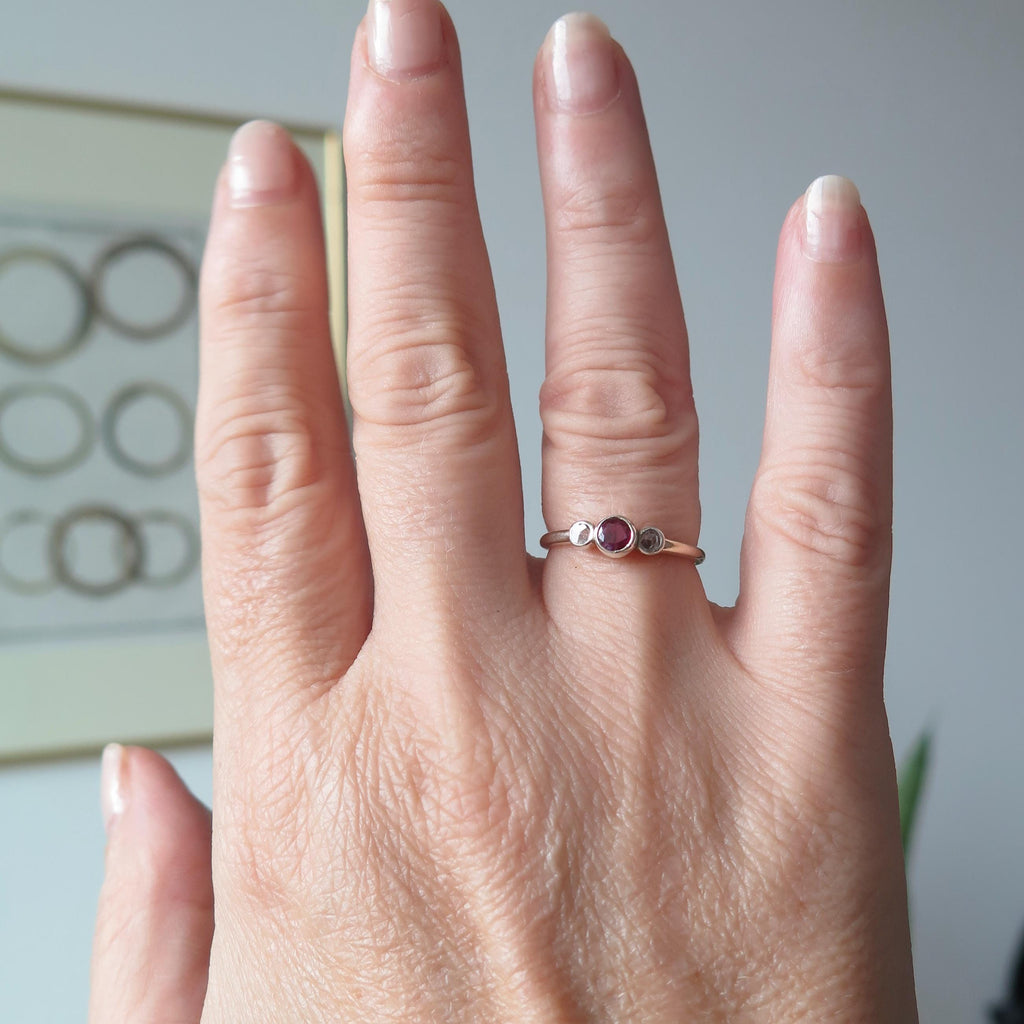 Antique 9k Gold Ruby and Rose Cut Diamond Ring - Art Deco Early 1900s