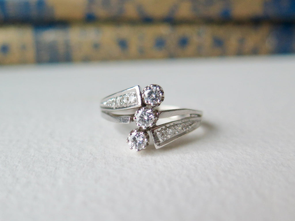 Vintage 14k White Gold Diamond Trilogy Ring