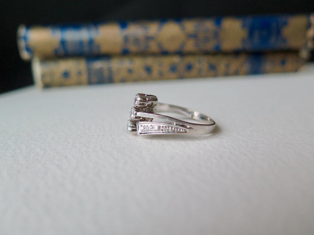 Vintage 14k White Gold Diamond Trilogy Ring