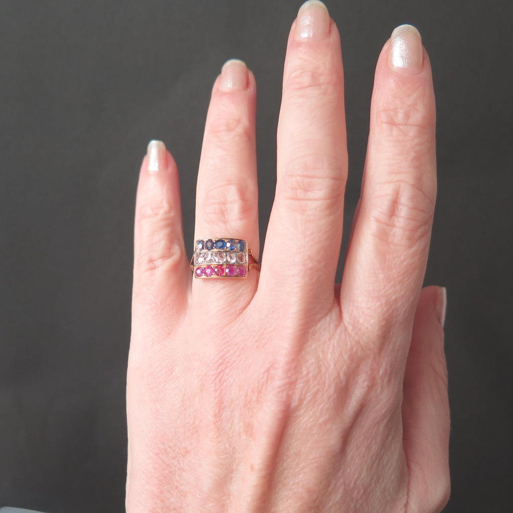 Vintage 1940s Ring with Diamonds, Rubies and Sapphires, 18k Gold