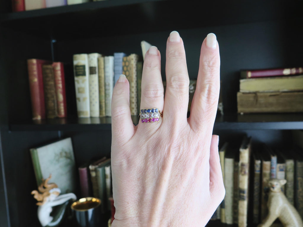 Vintage 1940s Ring with Diamonds, Rubies and Sapphires, 18k Gold