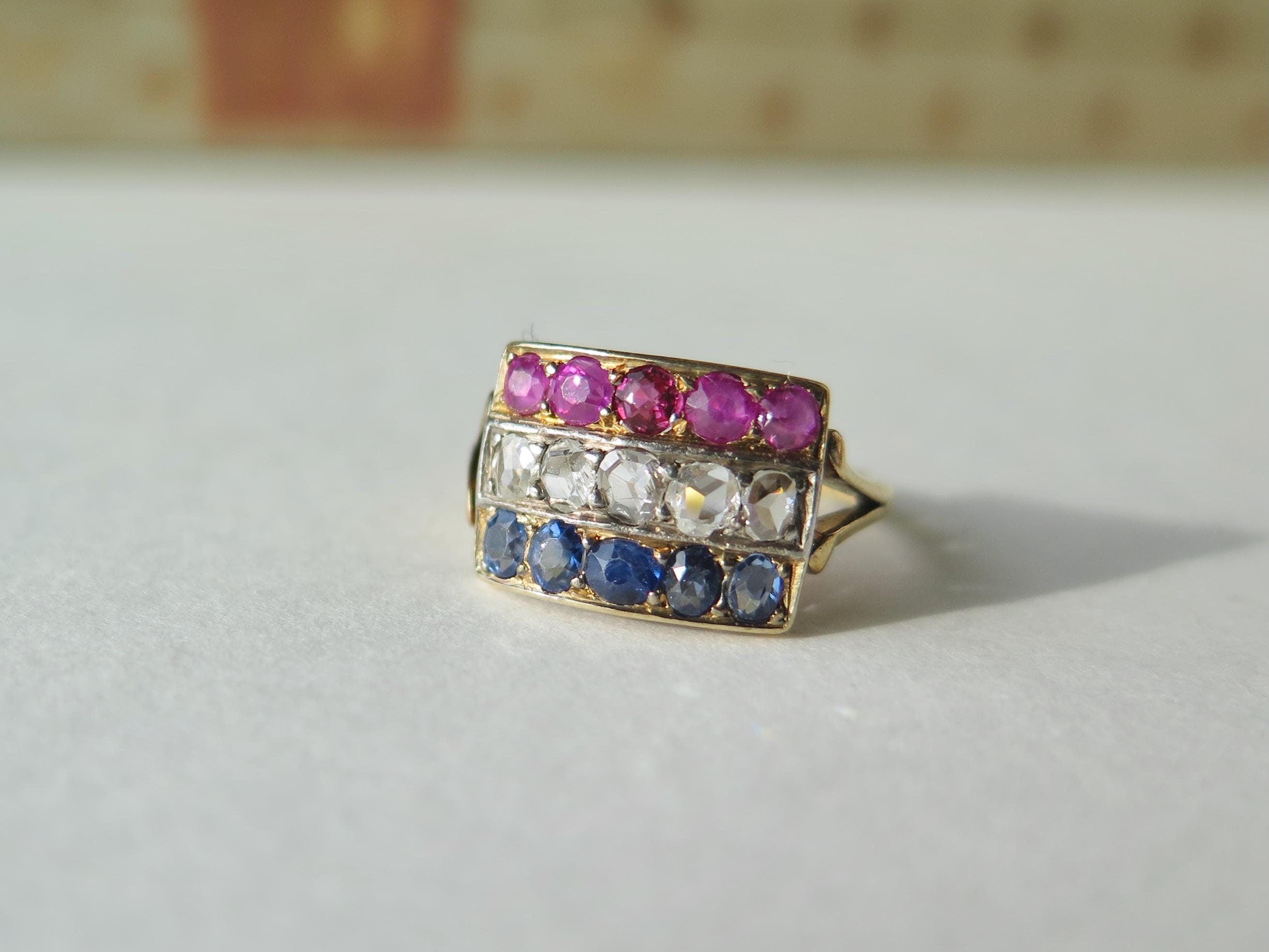 Vintage ring with 3 rows of diamonds, rubies and sapphires, 18k