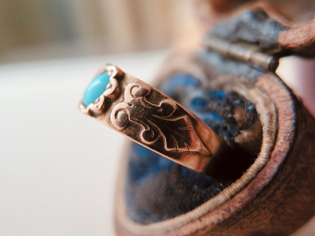 Antique 14k Gold Turquoise Ring: Victorian Engraved Band, 1883