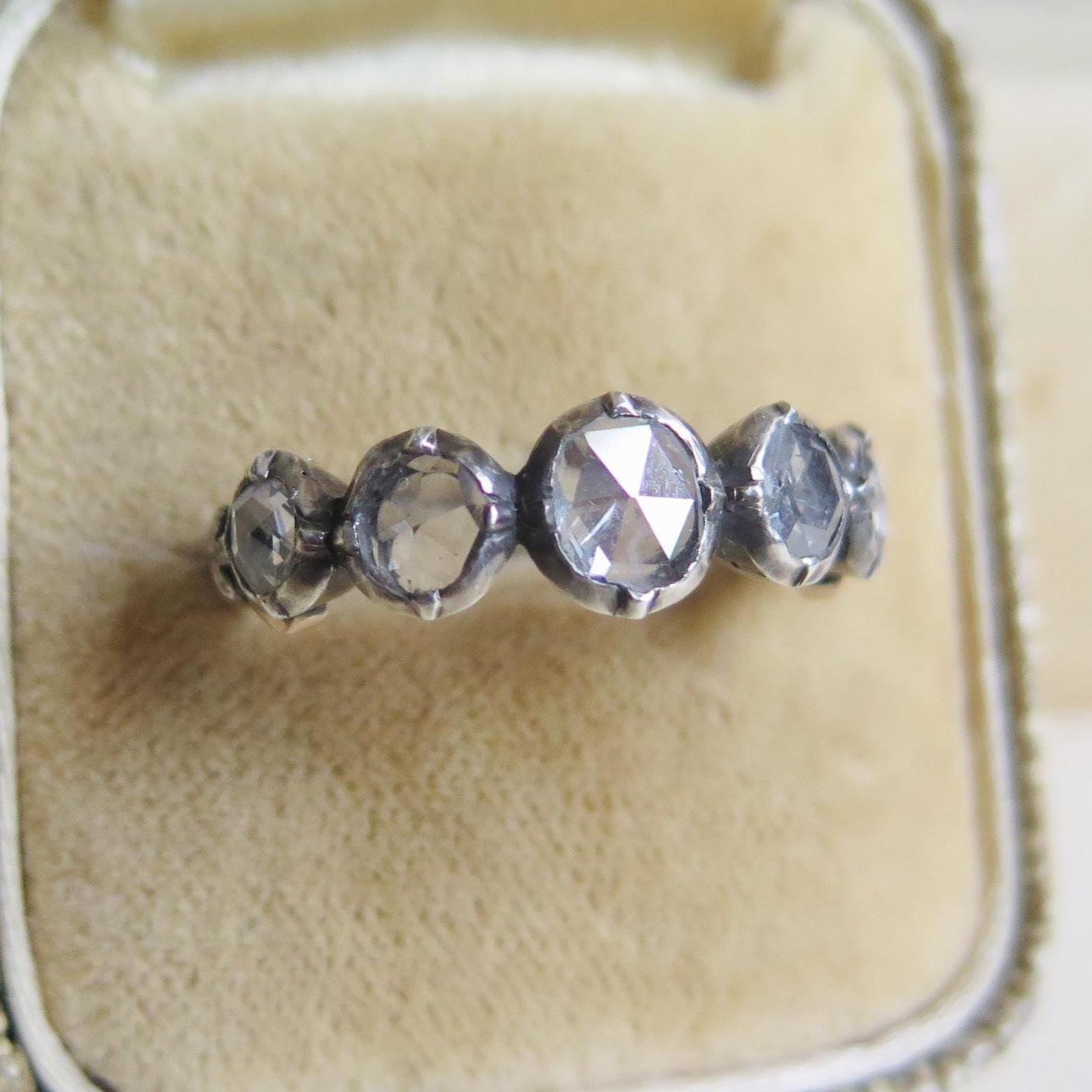 Antique Victorian Rose-Cut Diamond Ring in 14k Gold & Silver – c.1870