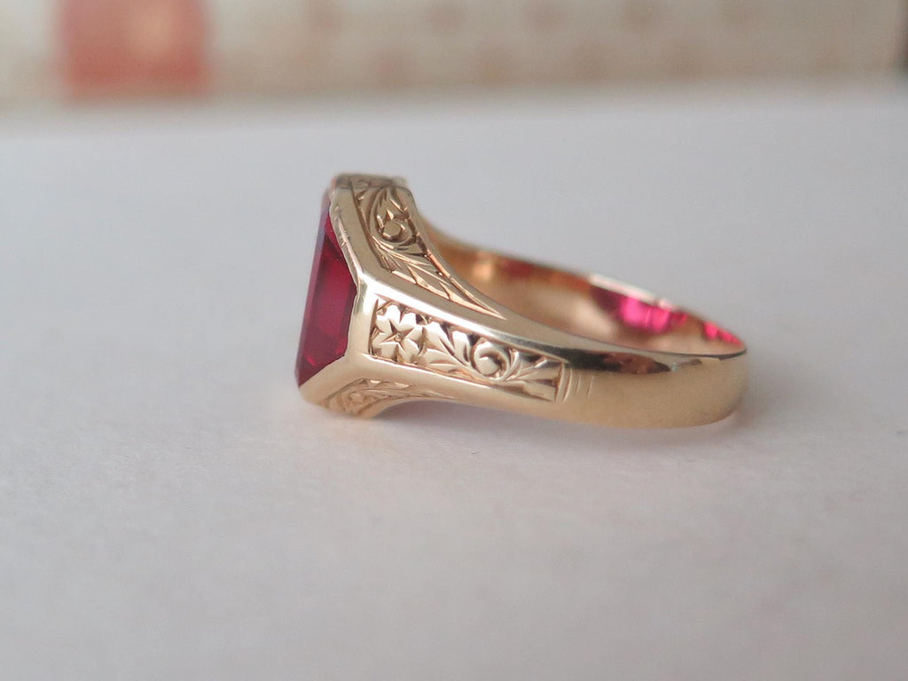 Art Deco 1930s 14k Gold Ring with Synthetic Ruby – Large Size Signet Ring
