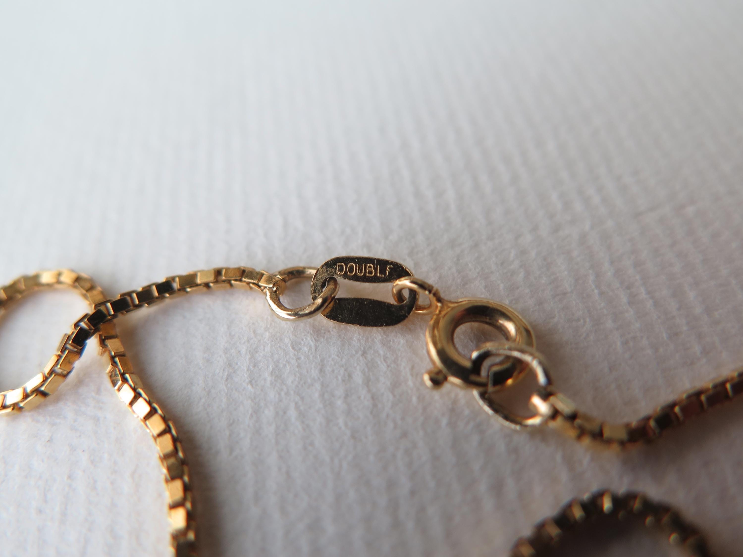 Victorian 14K Gold and Banded Agate Pendant Necklace