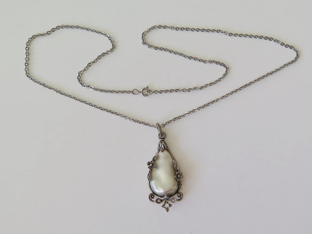 Antique Belle Époque Mother of Pearl Necklace – Rose Cut Diamond Silver Pendant