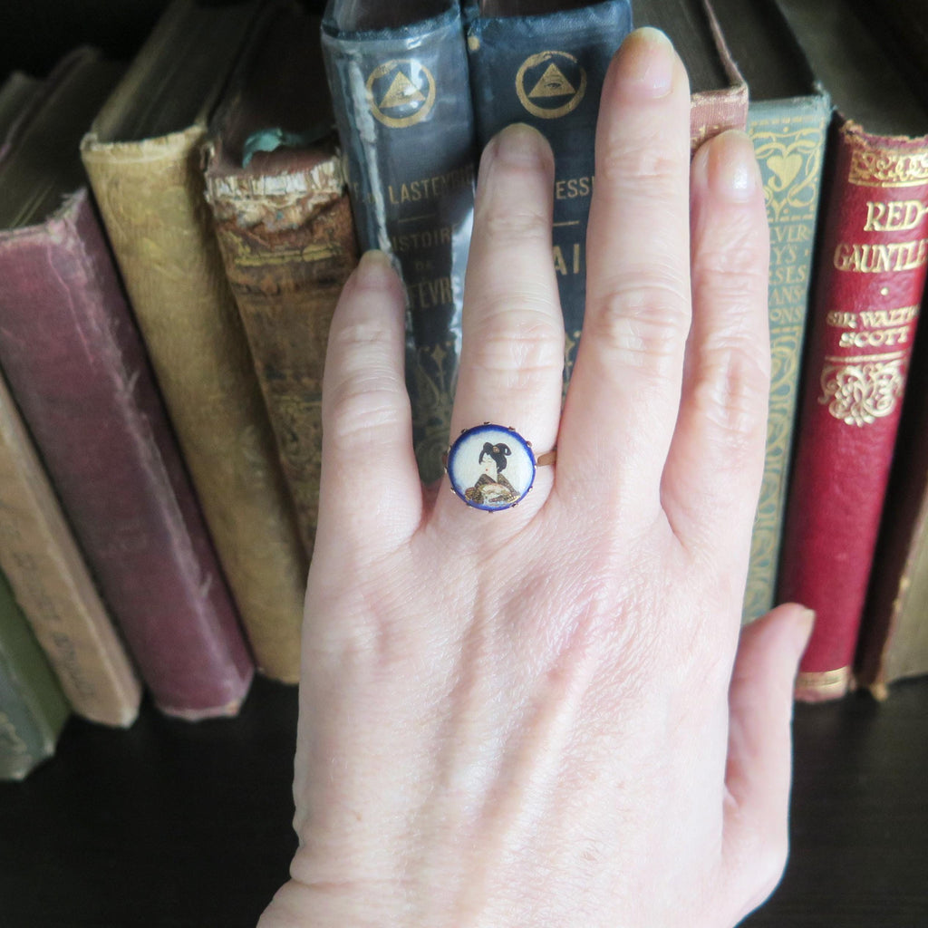 Antique Satsuma Porcelain Ring, 9k Rose Gold Japanese Geisha Miniature, Victorian Meiji Era Ceramic