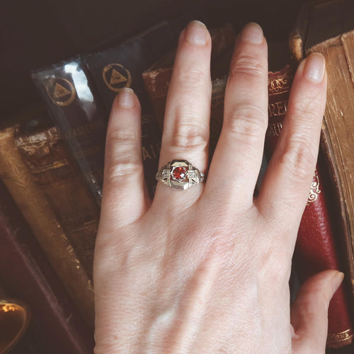 Antique Art Deco 18k Almandine Garnet Diamond Ring 1930s