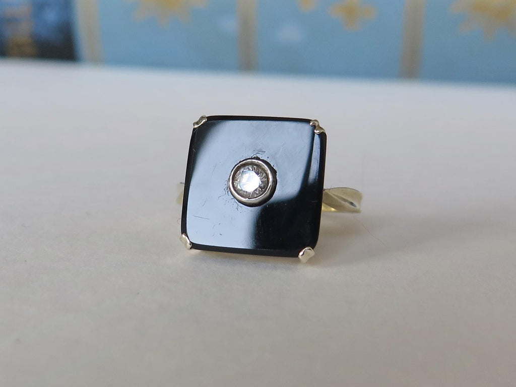 Antique Art Deco Onyx and Diamond Ring 9k Gold Antique 1930s