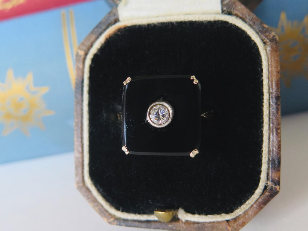 Antique Art Deco Onyx and Diamond Ring 9k Gold Antique 1930s