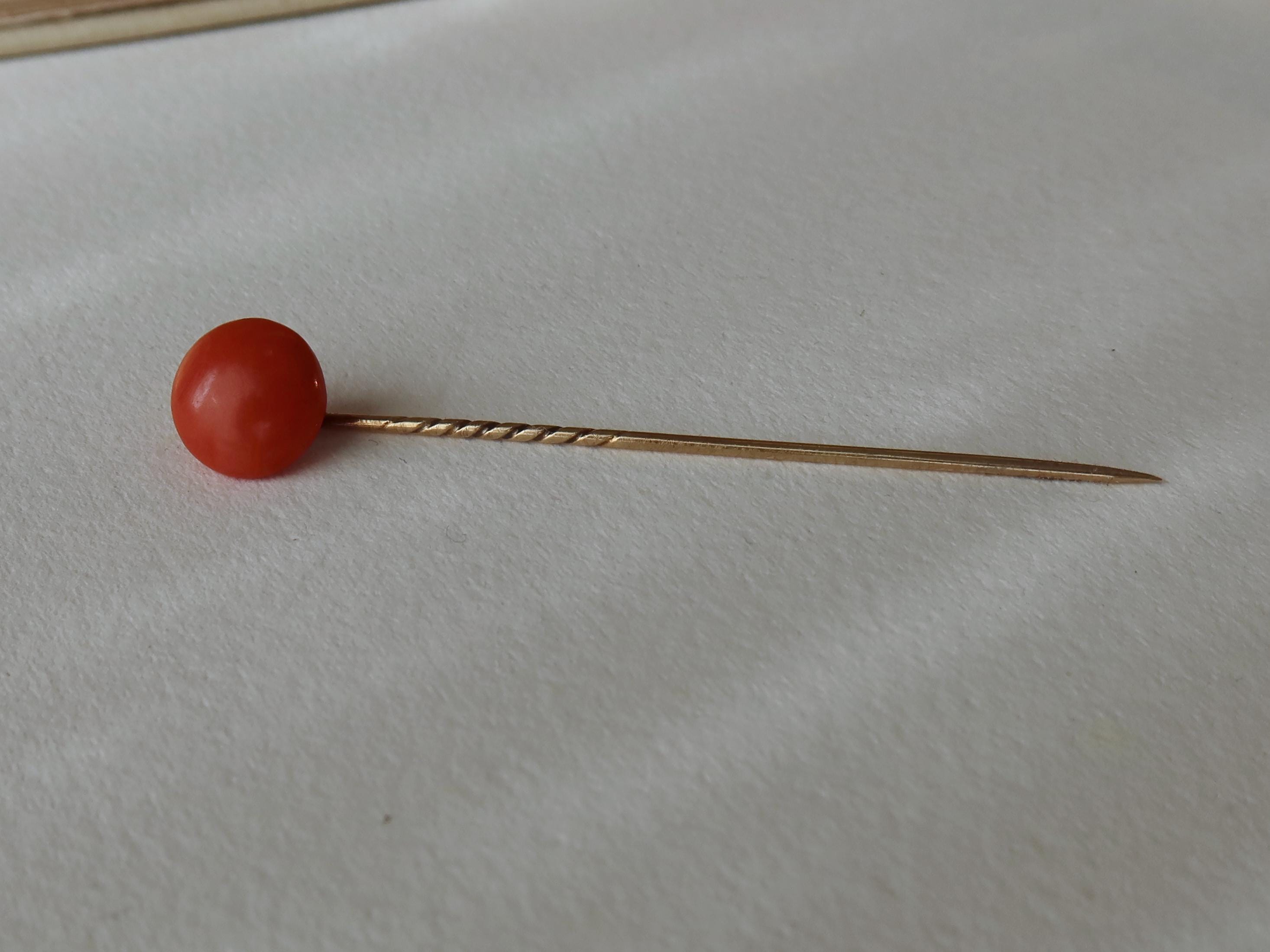 Antique 14K Gold Tie Pin with Natural Coral Cabochon