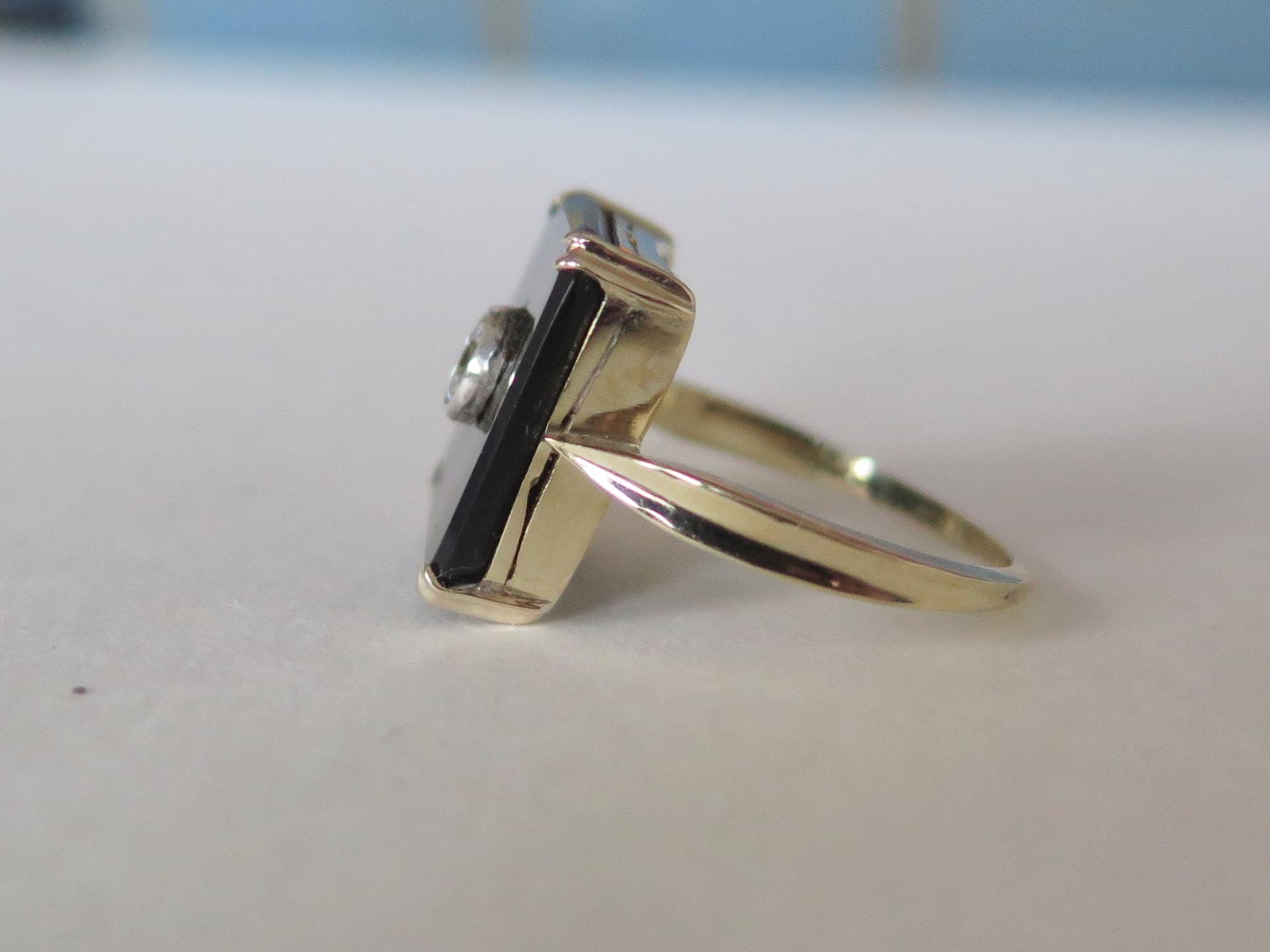 Antique Art Deco Onyx and Diamond Ring 9k Gold Antique 1930s