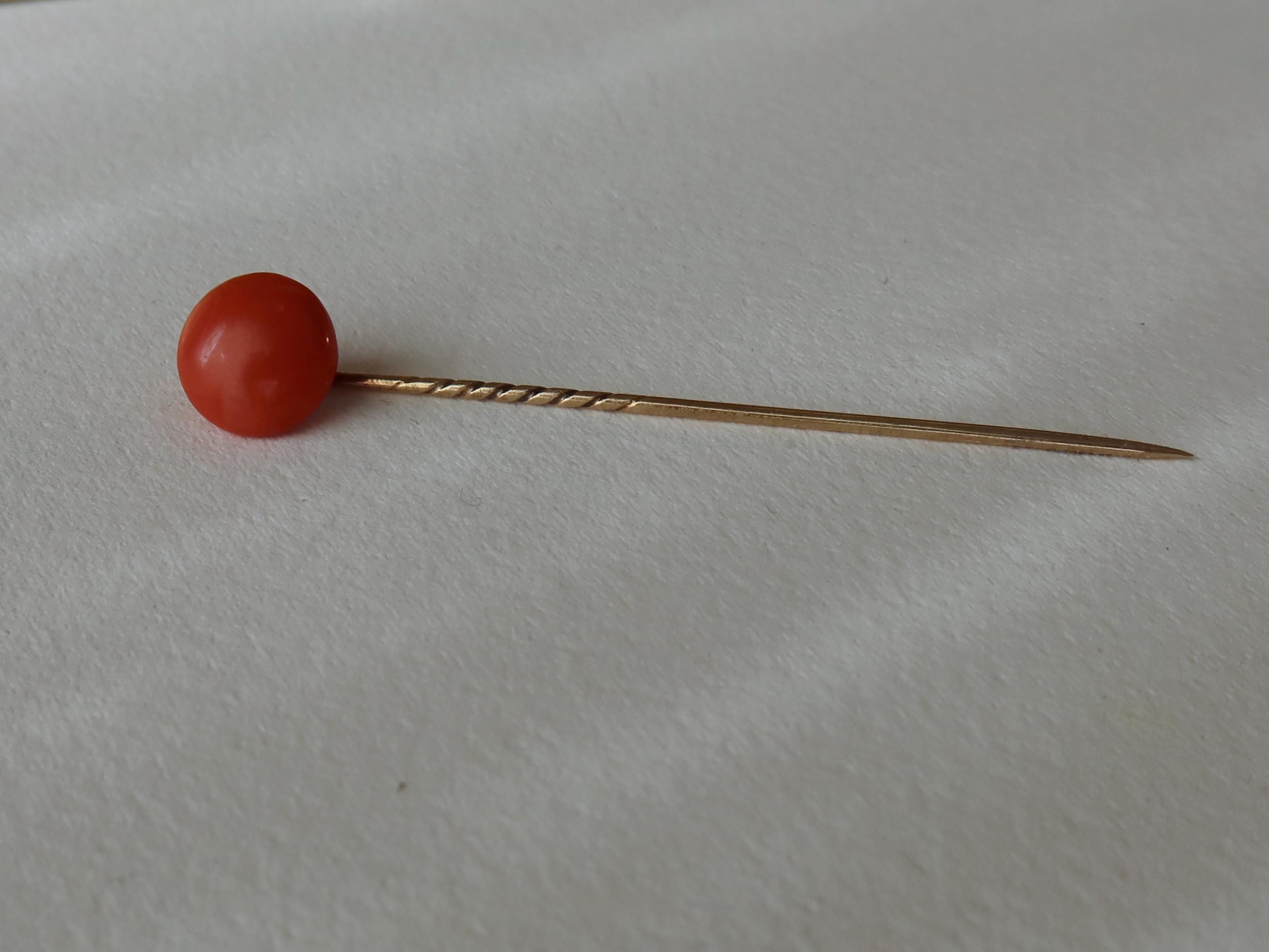 Antique 14K Gold Tie Pin with Natural Coral Cabochon